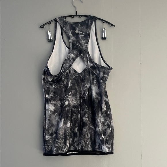 Tek Gear Athletic Top Size Small - Picture 5 of 5